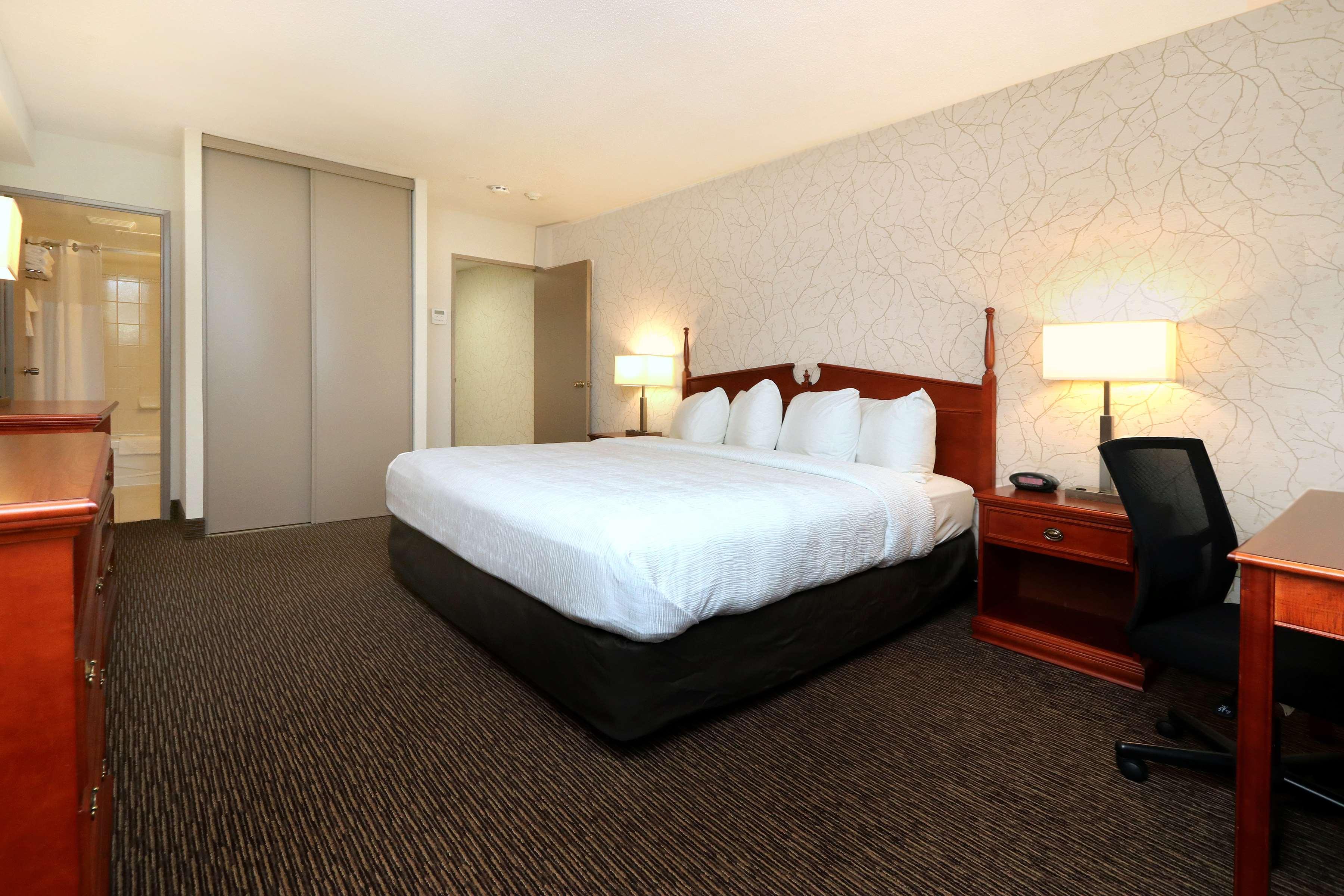 Best Western Halton Hills Джорджтаун Экстерьер фото