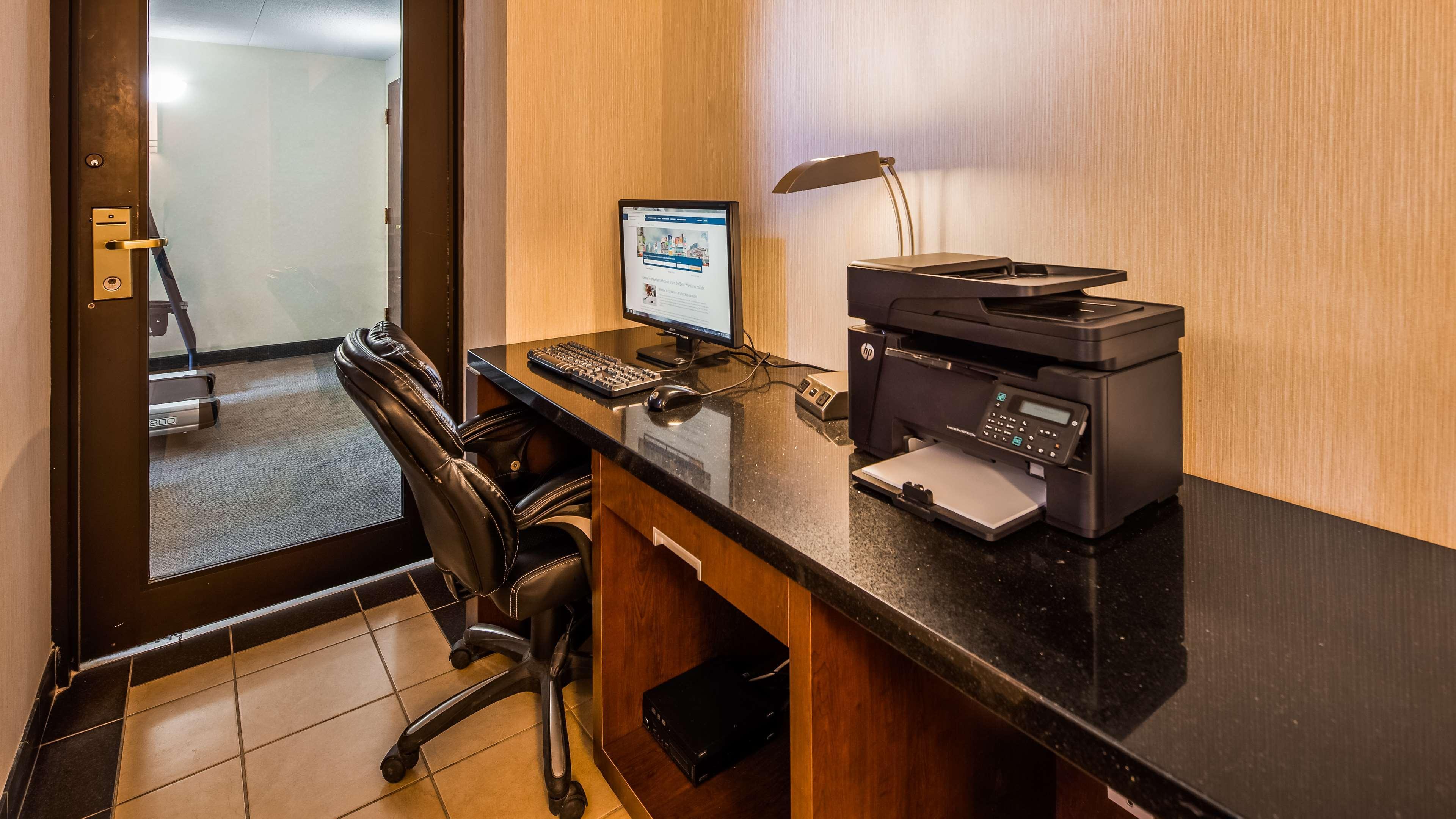 Best Western Halton Hills Джорджтаун Экстерьер фото